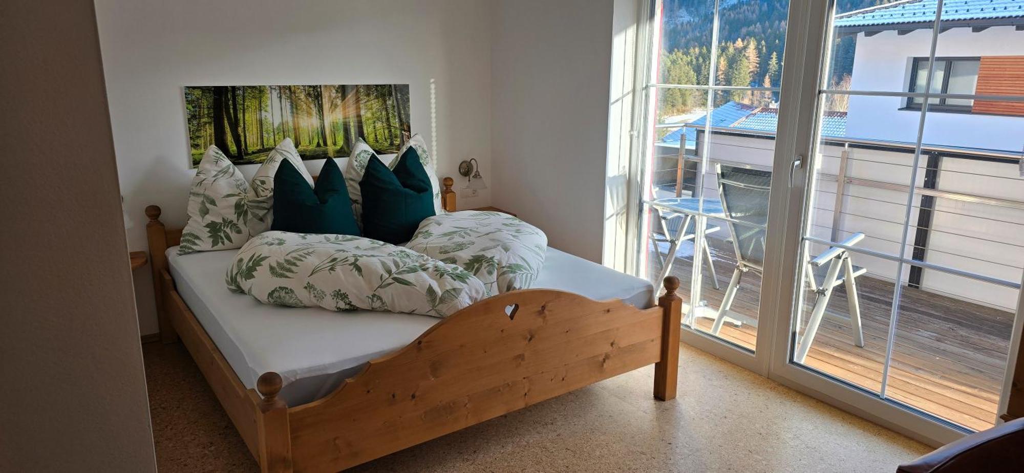 ヴェンス Haus Auszeit Bed & Breakfast エクステリア 写真